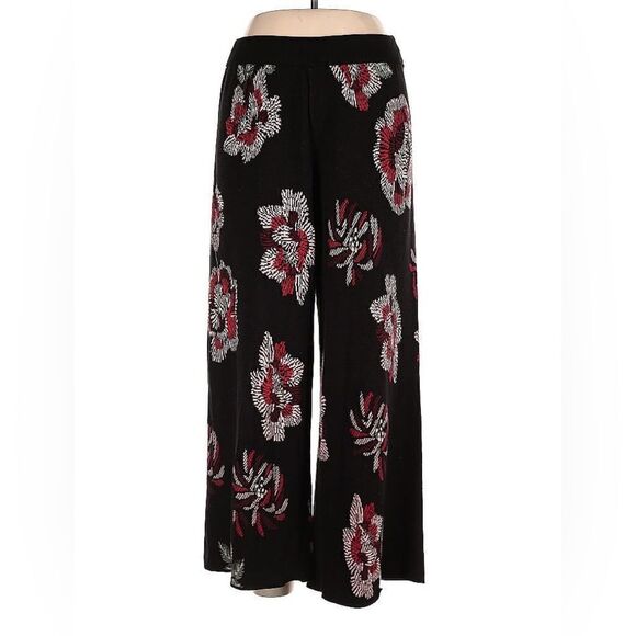 Wide Legged Pants - Picture 1 of 2